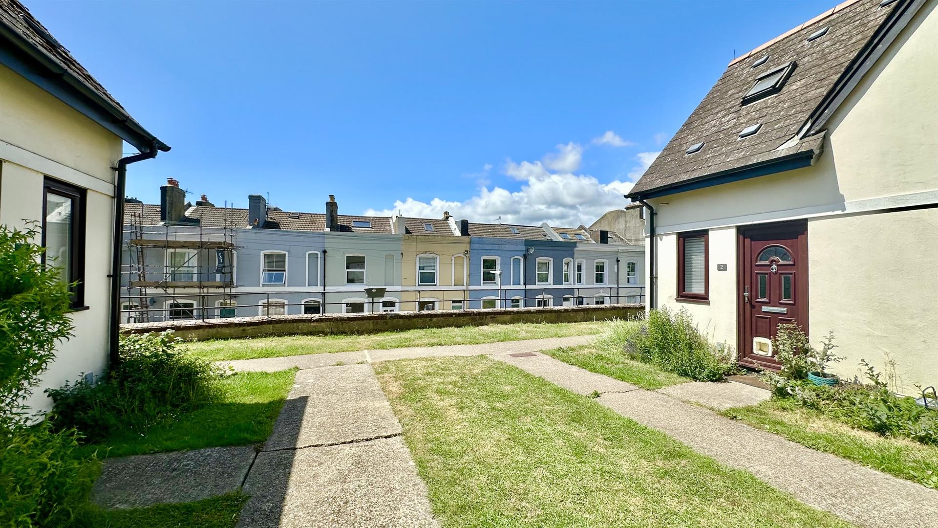 2 bed property in Stonefield Road, Hastings